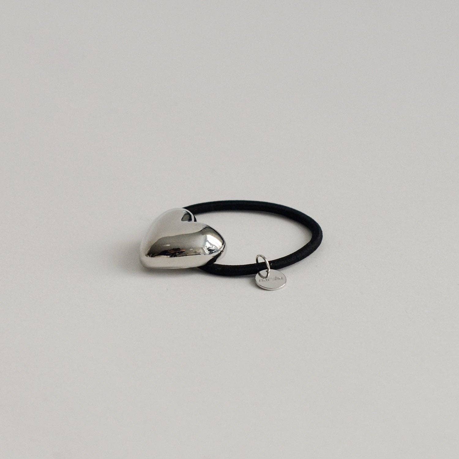 Heart-Shaped Metal Cuff Hair Tie | Silver
