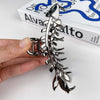 Stylish Metal Fishbone Shaped Minimalistic Grip Clip  3.9
