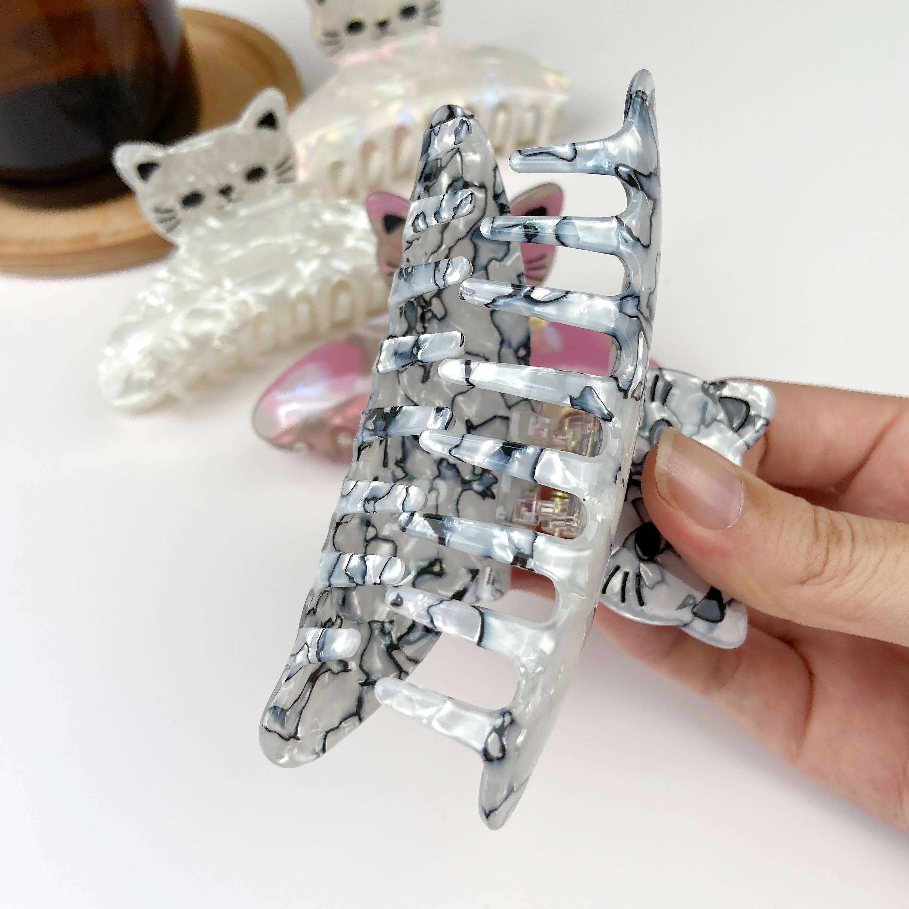 Cute Cat Hair Clip: A