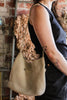90's cream crochet medium shoulderbag
