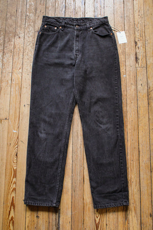 black levi's 512