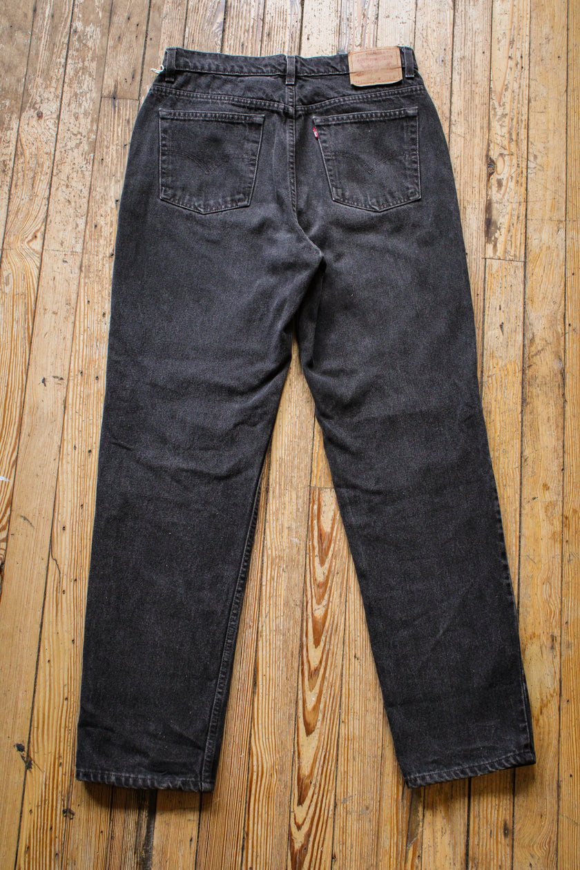 black levi's 512