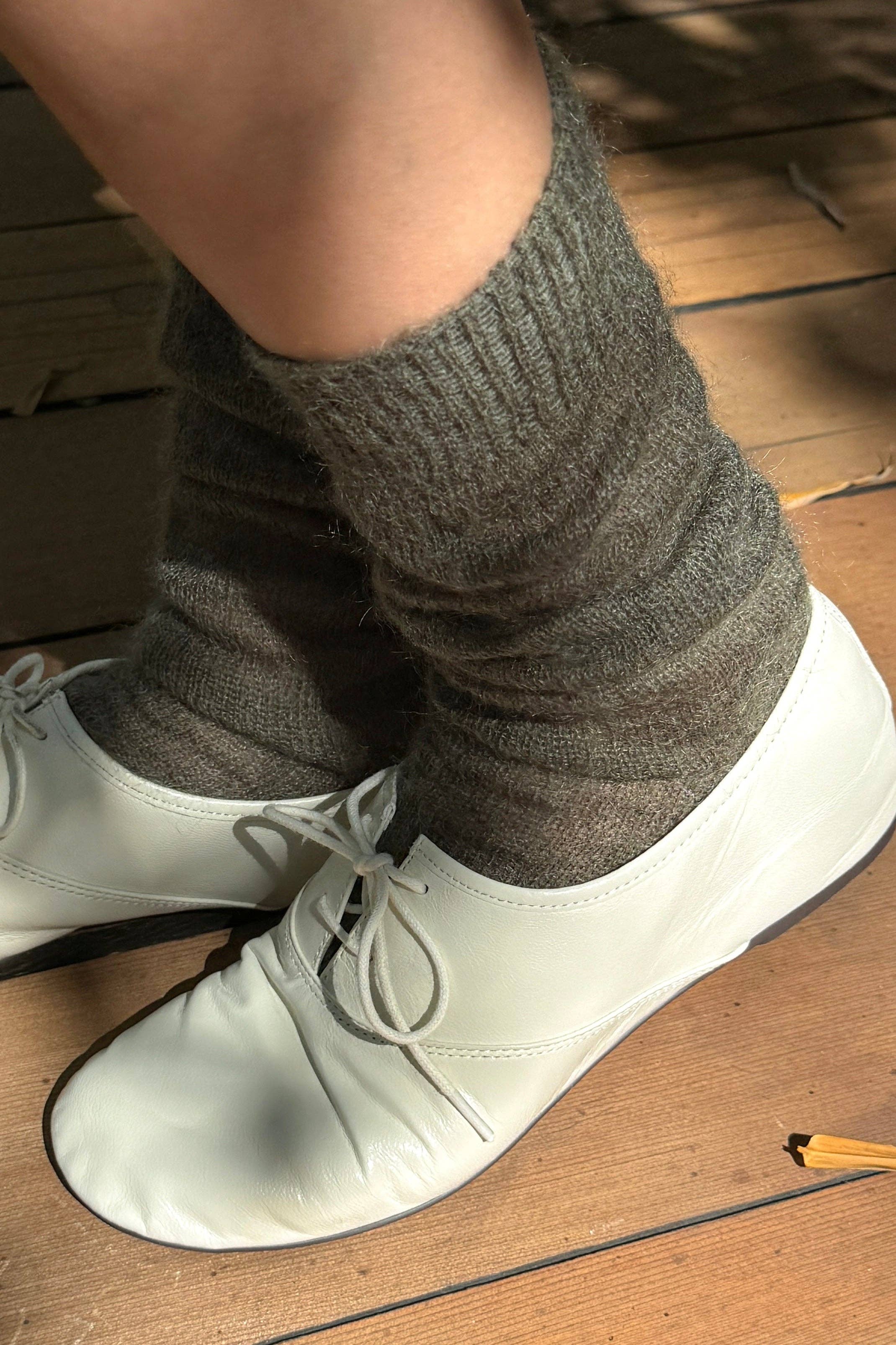 Mohair Veil Socks (wholesale): Mountain Olive
