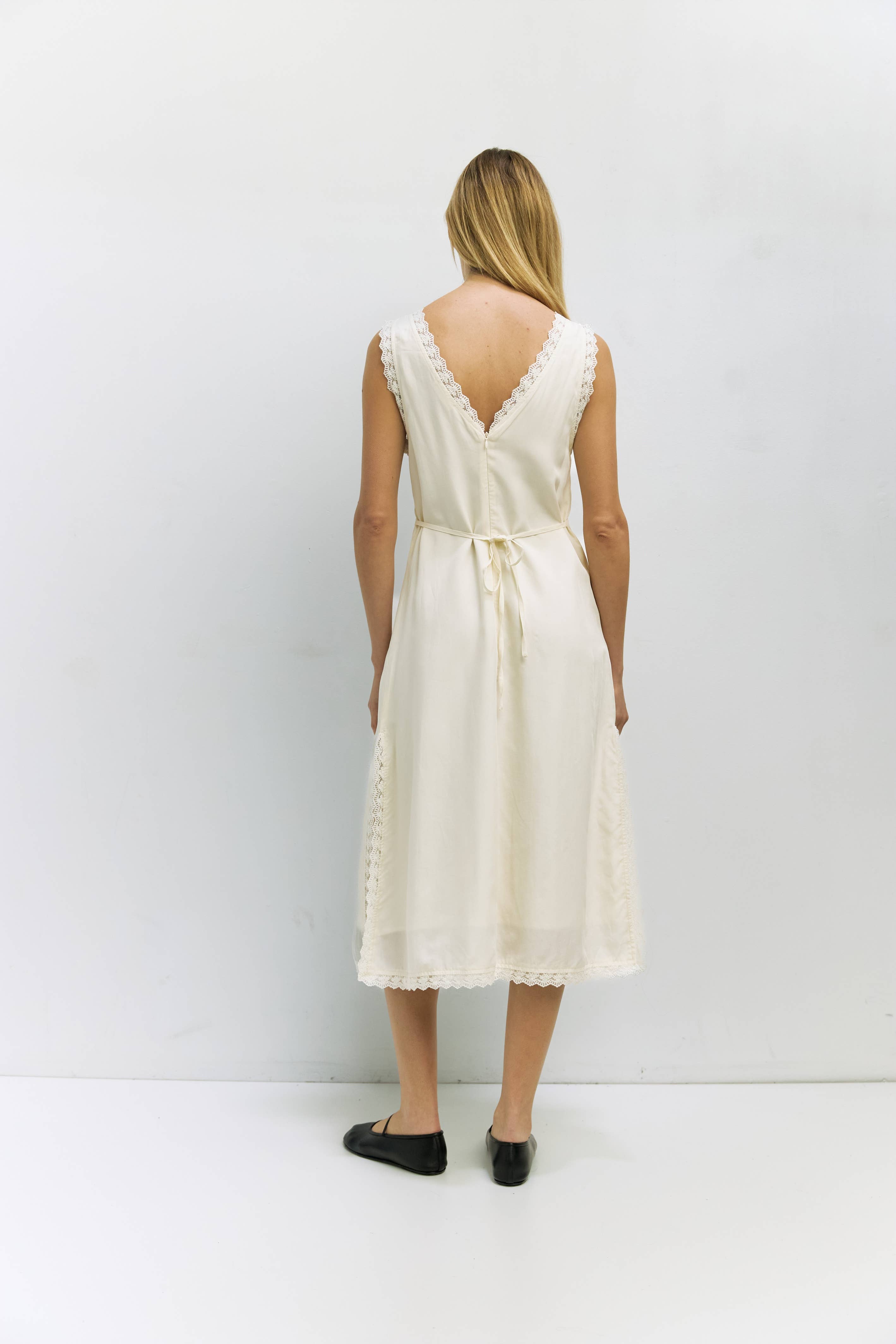 The Mara Lace Trim Midi Dress