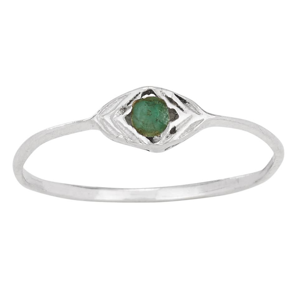 Sterling Silver Green Stone Ring: sz 8