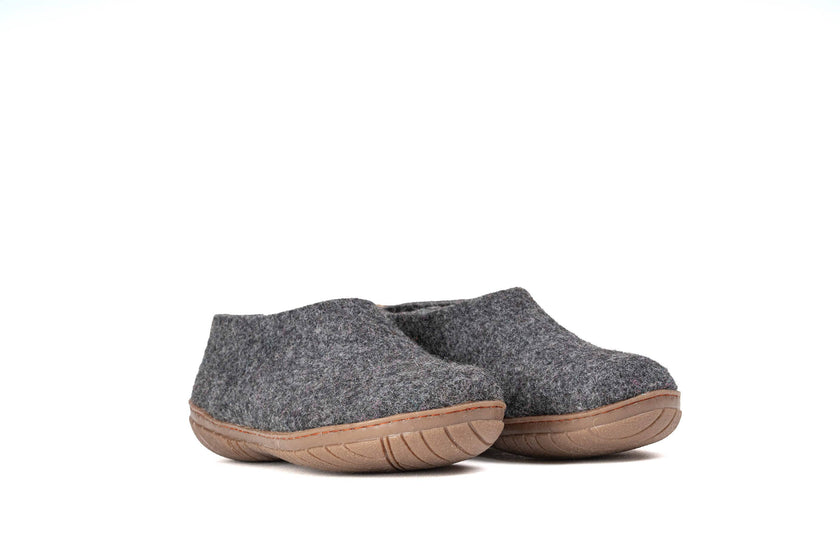 Outsole Shoe with Rubber Sole – Charcoal: 40