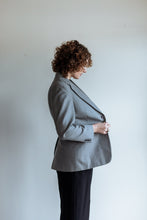 Load image into Gallery viewer, Dove Gray Wool Blazer
