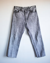 Load image into Gallery viewer, Vintage Lee Black Acid Wash Jeans
