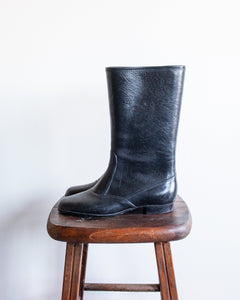 Black Midi Round Toe Winter Boots | W7