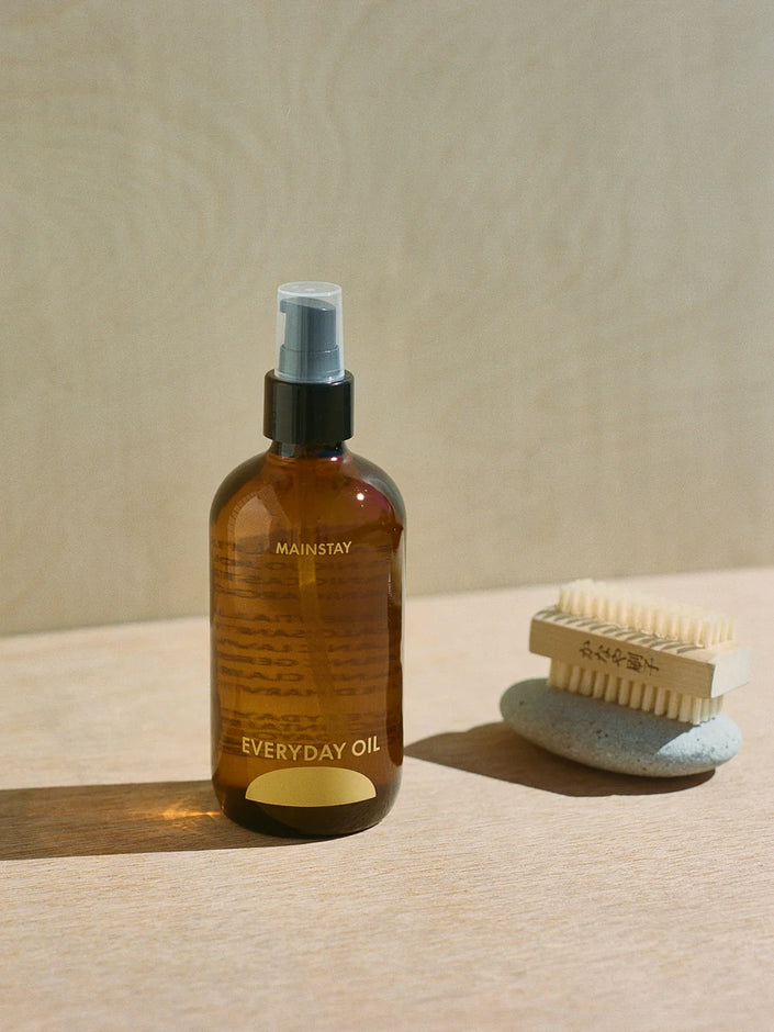 Everyday Oil in Mainstay
